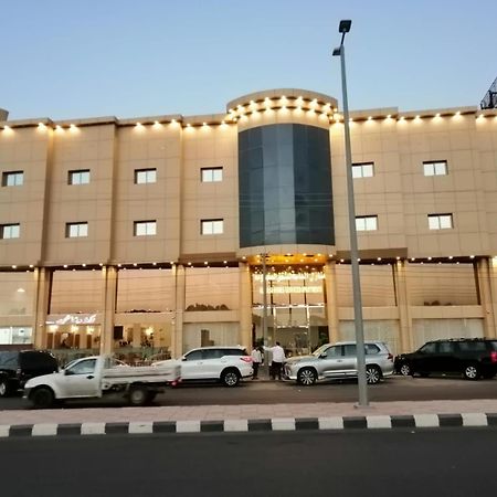 منازل الماسة للشقق المخدومـة Ha'il Exteriör bild
